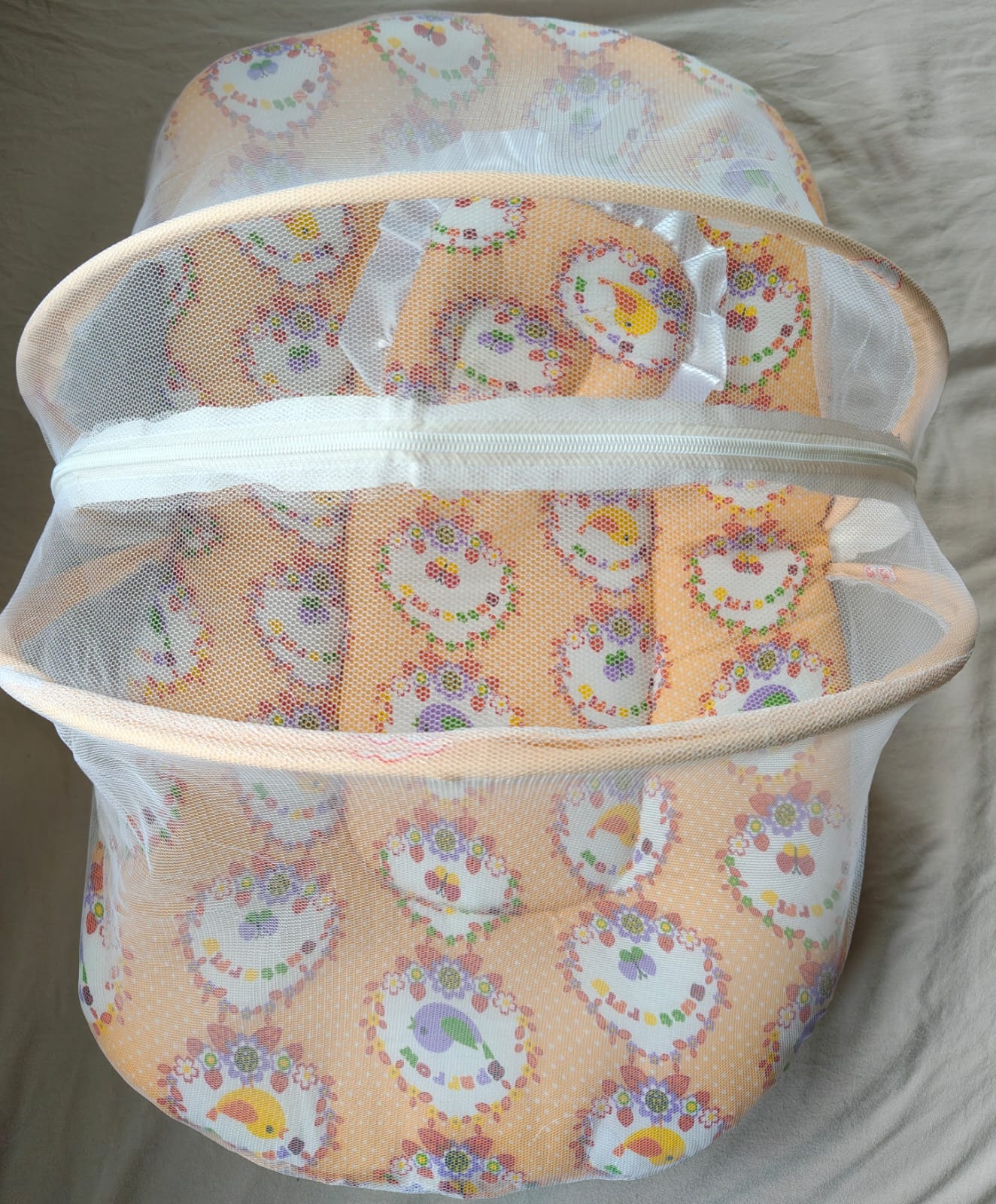 Baby bedding set with net